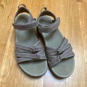 Teva Tirra Plum Truffle Sandals size 7.5